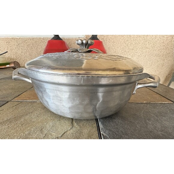 Everlast Hand Forged Aluminum Covered Serving Dish Roses Casserole Handmade - Picture 15 of 16